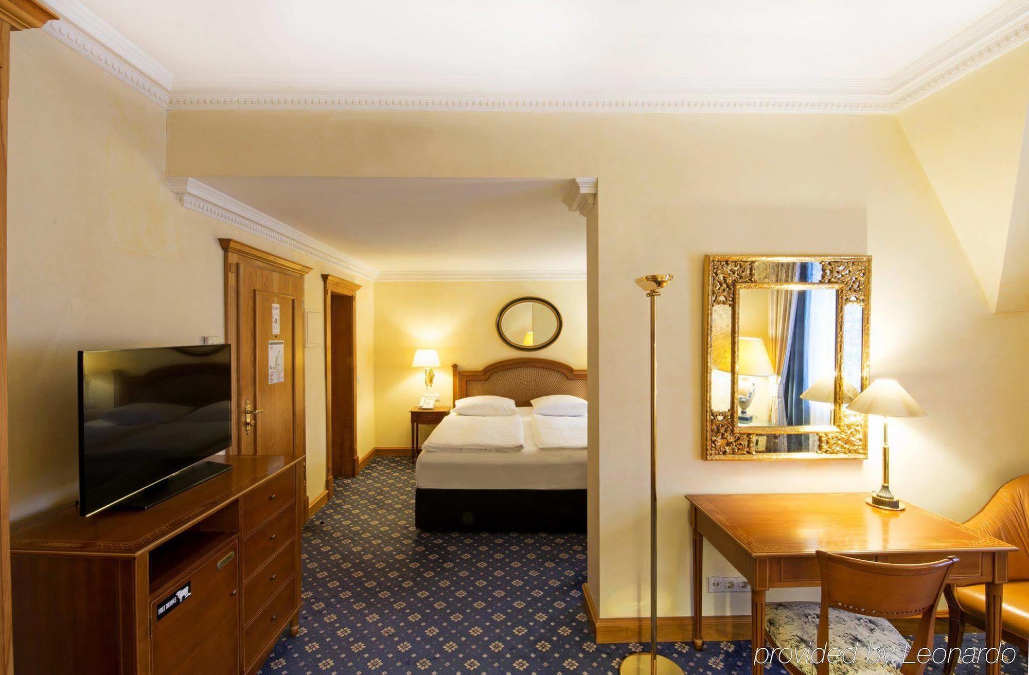 Dormero Hotel Halle Halle  Eksteriør bilde