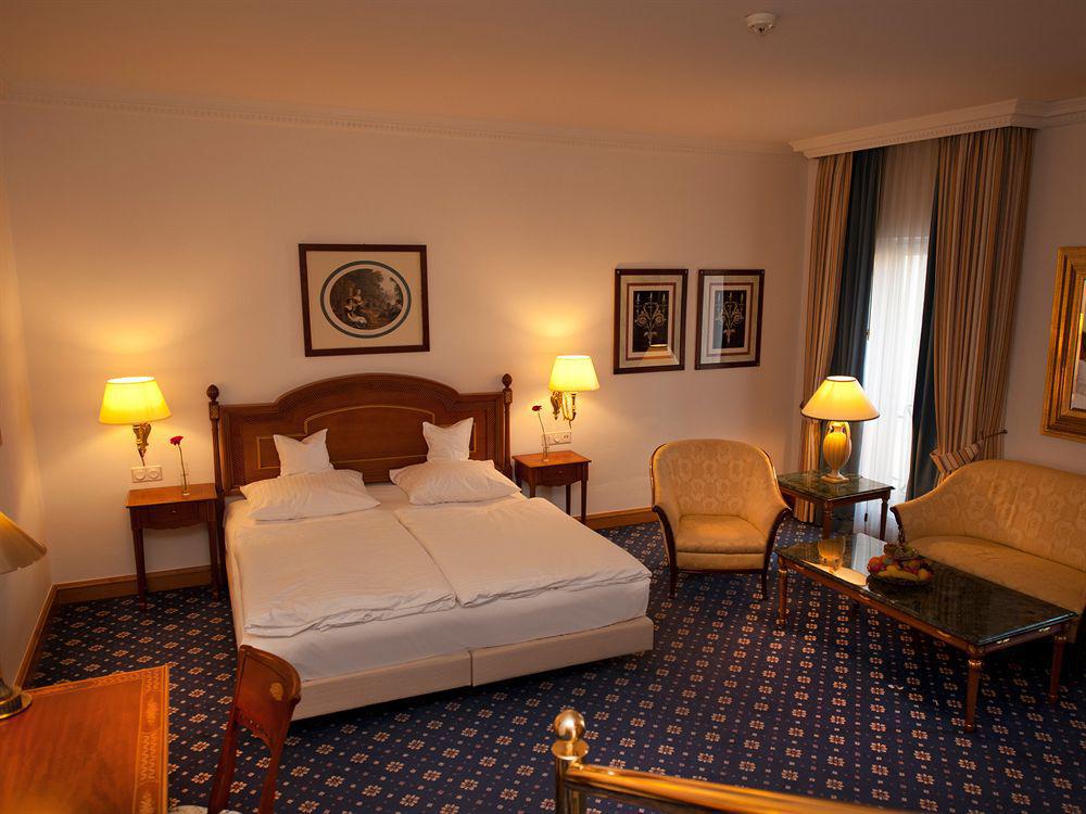 Dormero Hotel Halle Halle  Eksteriør bilde
